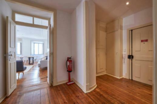 Stunning Apartment Near Chiado Lisboa Kültér fotó